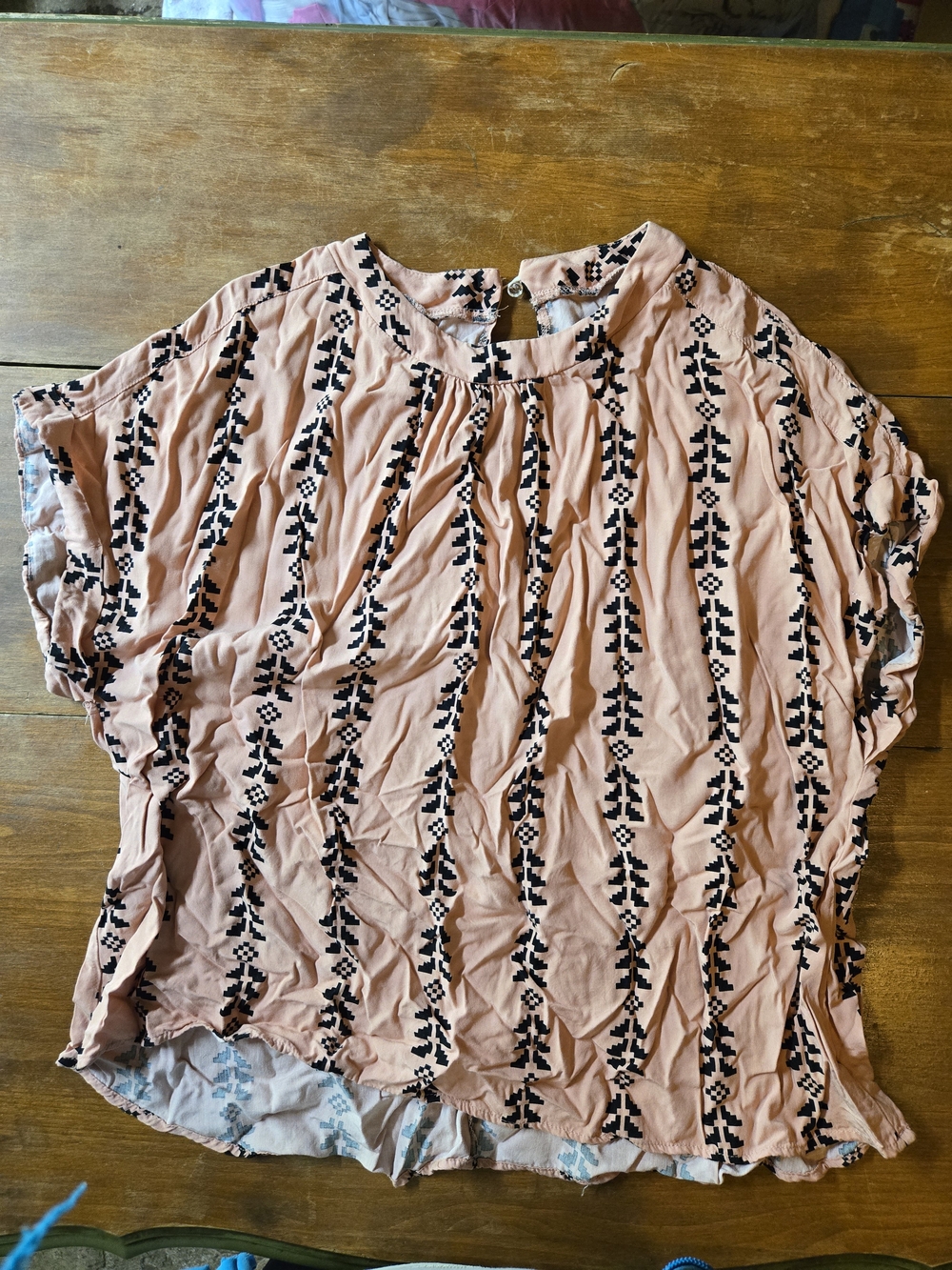 Women's Peach Embroidered Short-Sleeve Top